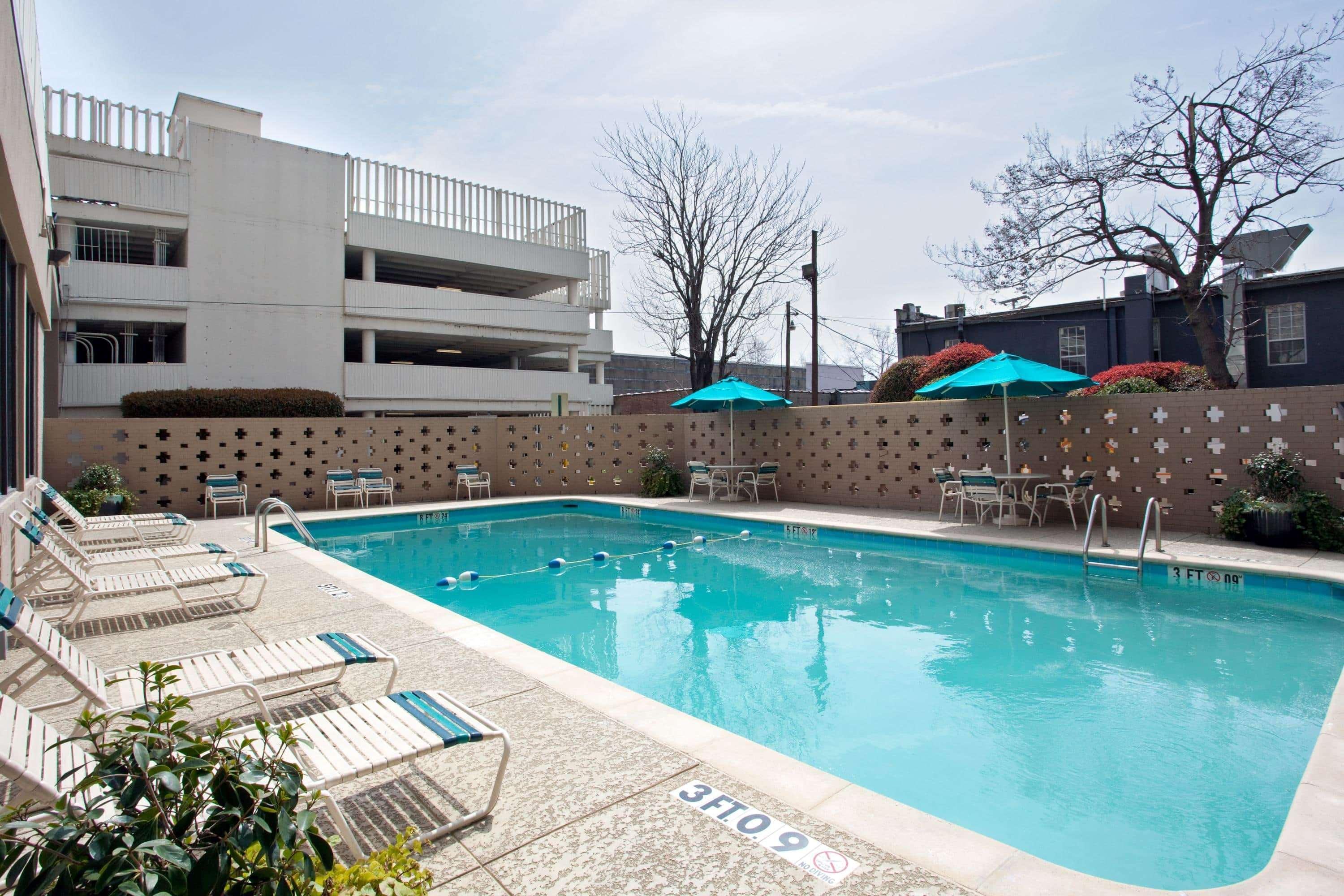 La Quinta Inn & Suites By Wyndham Downtown Conference Center Little Rock Exterior foto